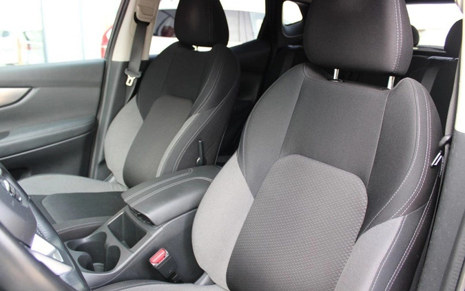 Nissan Qashqai cena 74900 przebieg: 108911, rok produkcji 2018 z Biała małe 781